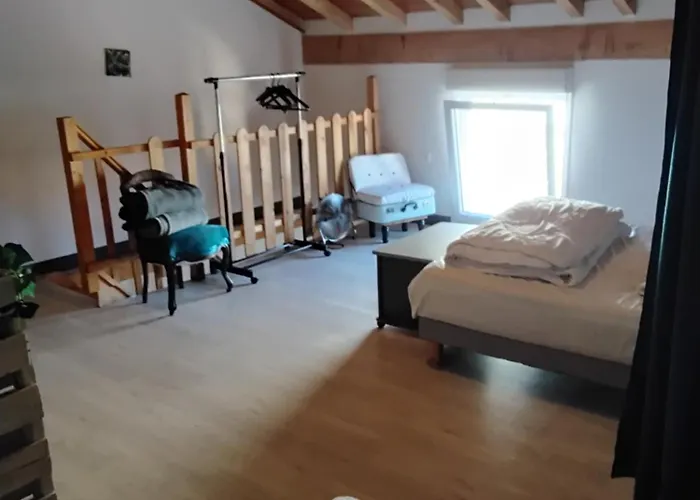 L'escale * Кастийон-ла-Батай